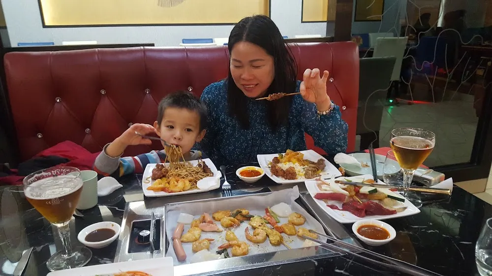 Buffet Et Plancha Intégrée À la Table